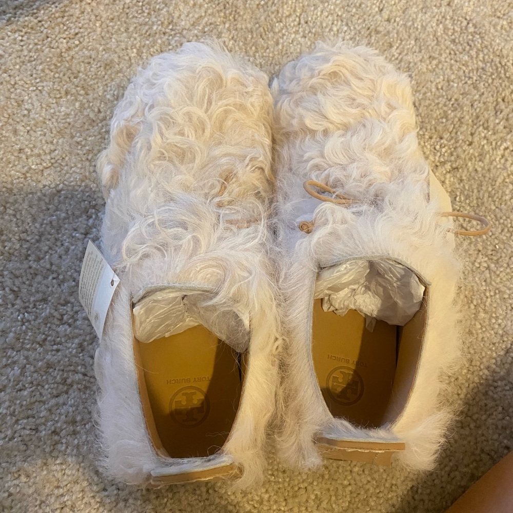 Tory Burch Moccasins